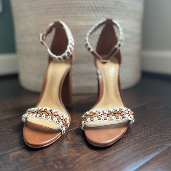 {Schutz} Floriza Braided Block Heel - Picture 3 of 10